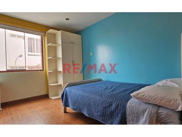 🏖 Alquiler de Departamento Amoblado en Huanchaco – ¡Listo para Mudarse! 🏡

¿Buscas vivir cerca del mar en un lugar cómodo, moderno y con todos los s