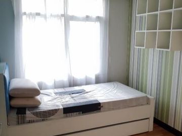 Condominium 3 Bedroom: 3 Bedrooms Condo For Sale in Two Serendra BGC Taguig City