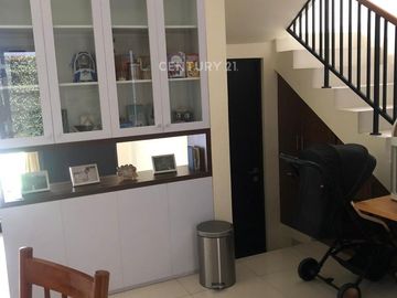 Dijual Cepat Rumah 2 Lantai Siap Huni Di Asera One South