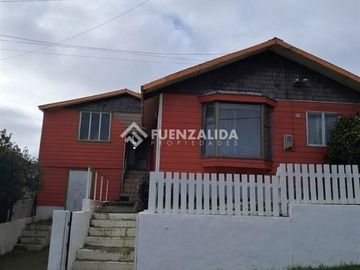 Casa en venta de 3 dorm. en Ancud