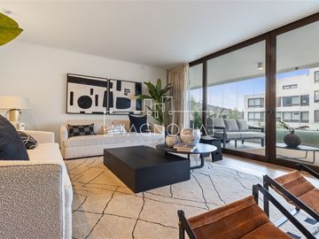 Departamento en venta de 5 dorm. en Las Condes
