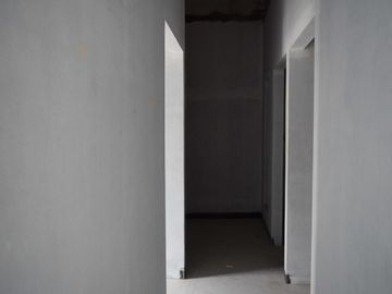 towhouse pinggir jalan