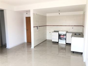 DEPTO. A ESTRENAR 2 AMB. SEMIPISO VENTA 6TO C/FTE
