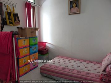 Imelda Rumah Second Dekat Mall DTC dan PIntu Tol Sawangan