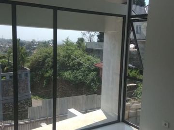 4 Bedroom House for sale