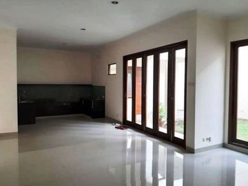 Rumah Mewah dalam Perumahan elit di Bale Mulia Residance