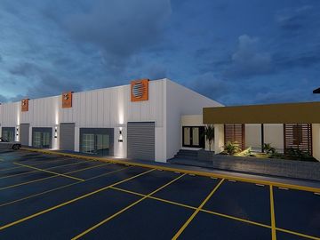 Venta de Bodega Comercial  en Novatec Business Park, GRAN UBICACIÓN, Bernardo Q.
