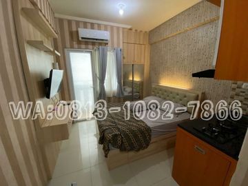 Studio apartemen full furnish green pramuka tahunan free IPL