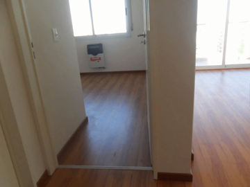 Departamento en Venta en San Cristóbal 2 ambientes 50 m2 + balcón al contrafrente, edificio con amenities, bajas expensas - Av Independencia 2200