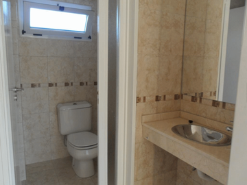 Departamento en Venta en San Cristóbal 2 ambientes 50 m2 + balcón al contrafrente, edificio con amenities, bajas expensas - Av Independencia 2200