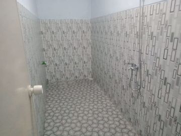Rumah dijual murah lahan luas dekat kampus UB di kota Malang
