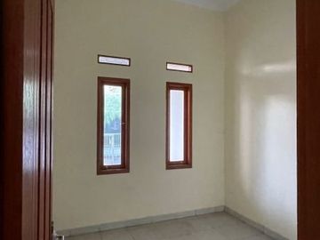 Rumah baru siap huni di perumahan taman alamanda