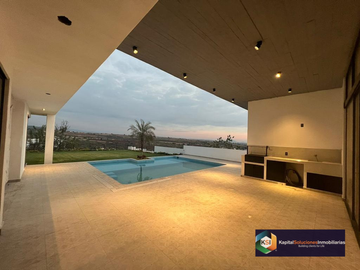 Venta casa a estrenar en Frac. Lomas de Cocoyoc Everest