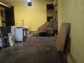 5 Bedroom House for sale