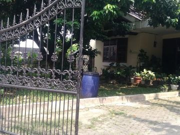 5 Bedroom House for sale