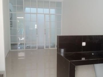 Rumah Mewah Dan Exclusive Dekat Gate Tol Kukusan Beji Depok 1.9 M (risti)