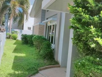 Fully Furnished with 4 bedroom and Swimming Pool for RENT in Hensonville Angeles City