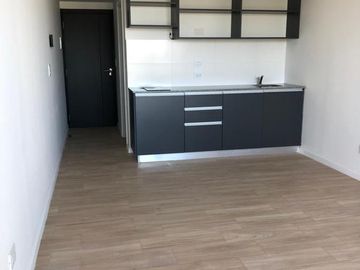 RETASADO Venta MONOAMBIENTE  a estrenar  Ed. Tromarco Estudio-Constitución