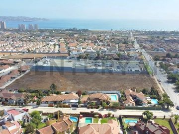 Se vende gran terreno en Peñuelas
