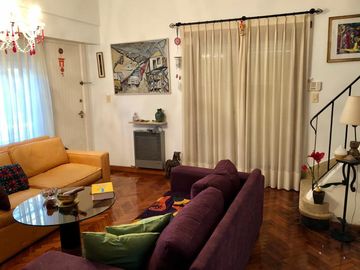 Ph de 4 ambientes con cochera en venta en Olivos