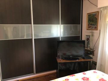 Ph de 4 ambientes con cochera en venta en Olivos