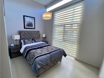 SE VENDE CASA EN TWIN HOMES EN VILLA SUR