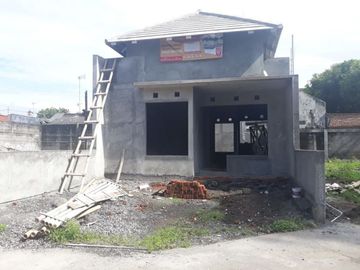 Rumah Dijual Siap Huni Dekat UNISA Jogja Diskon 15 Juta