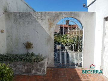 Chalet en venta en Villa Club