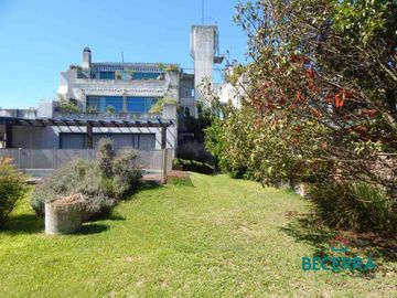 Chalet en venta en Villa Club