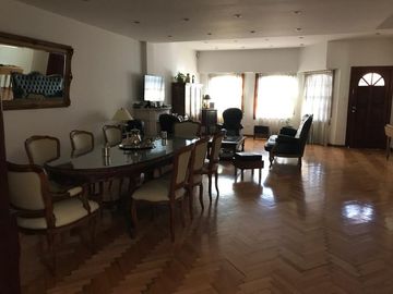 Casa en venta en Lanus Oeste
