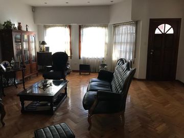 Casa en venta en Lanus Oeste