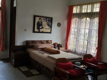 Rumah asri dan cocok buat kantor di Ciwastra komp.Pasir Pogor | NICKAL