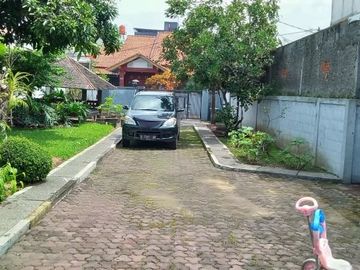 Rumah asri dan cocok buat kantor di Ciwastra komp.Pasir Pogor | NICKAL
