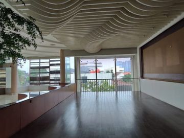 GEDUNG / KANTOR STRATEGIS at Jl TEBET BARAT DALAM, JAKSEL