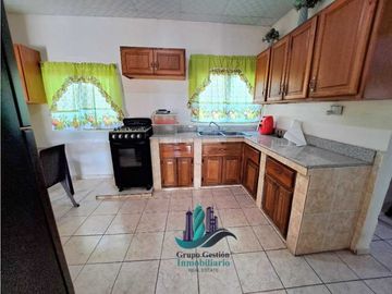 VENDO CASA COMERCIAL O RESIDENCIAL DOLEGA