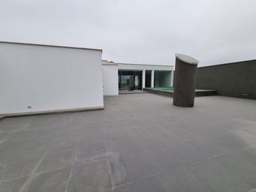 LINDO DEPARTAMENTO PENTHOUSE DUPLEX EN VENTA PISCINA EN GOLF LOS INCAS SURCO