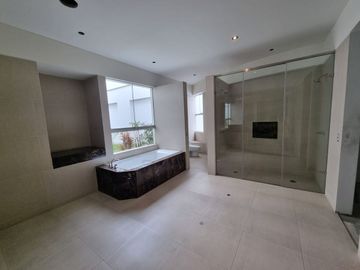 LINDO DEPARTAMENTO PENTHOUSE DUPLEX EN VENTA PISCINA EN GOLF LOS INCAS SURCO