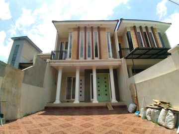 Rumah 2 Lantai Luas 133 di Bukit Cemara Tidar kota Malang