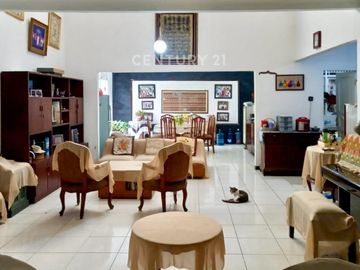 Dijual Rumah Lokasi Strategis Pinggir Jalan Bintaro Sektor 9