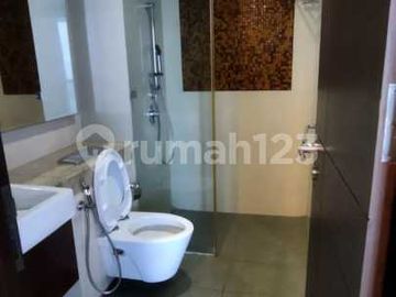 Dijual 3 BR Apartemen The Windsor, Jakarta Barat