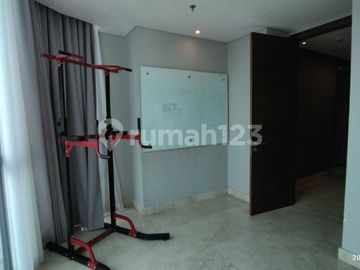 Dijual 3 BR Apartemen The Windsor, Jakarta Barat