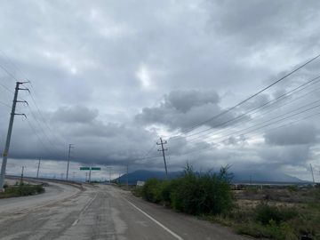 VENTA DE QUINTA CAMPESTRE, SALINAS VICTORIA, NL