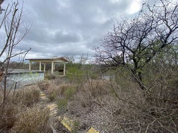 VENTA DE QUINTA CAMPESTRE, SALINAS VICTORIA, NL
