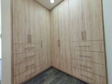 CASA EN VENTA ATRÁS DE PLAZA SAN DIEGO PUEBLA