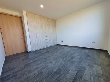 CASA EN VENTA ATRÁS DE PLAZA SAN DIEGO PUEBLA