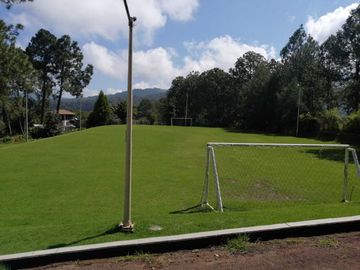 TERRENO EN BOSQUES DEL PARAÍSO IDEAL PARA CABAÑA $1,660,000