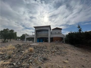VENDE CASA EN DALVIAN a terminar