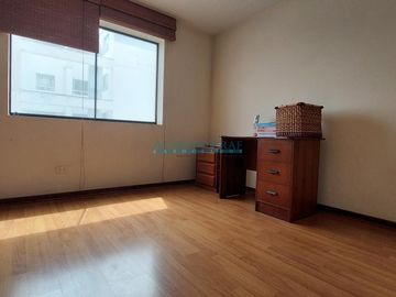 Departamentos Venta AV. Paseo de la Republica  - SURQUILLO