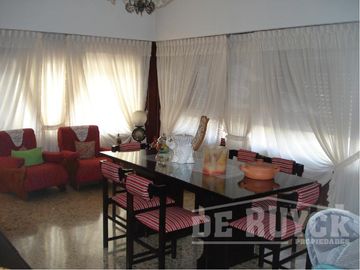 Chalet en venta en Quilmes Oeste