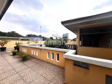 Dijual Rumah 2 Lantai Siap Huni Kondisi Bagus Di Sutera Olivia Area Alam Sutera